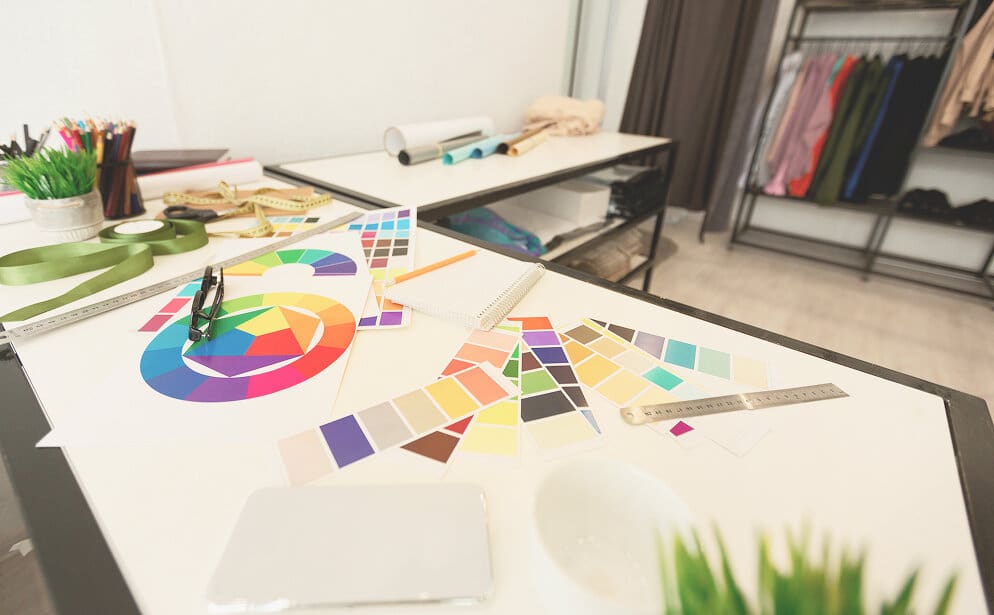 How to Choose Your Brand Colour Palette With Intention (Not Just Aesthetic)